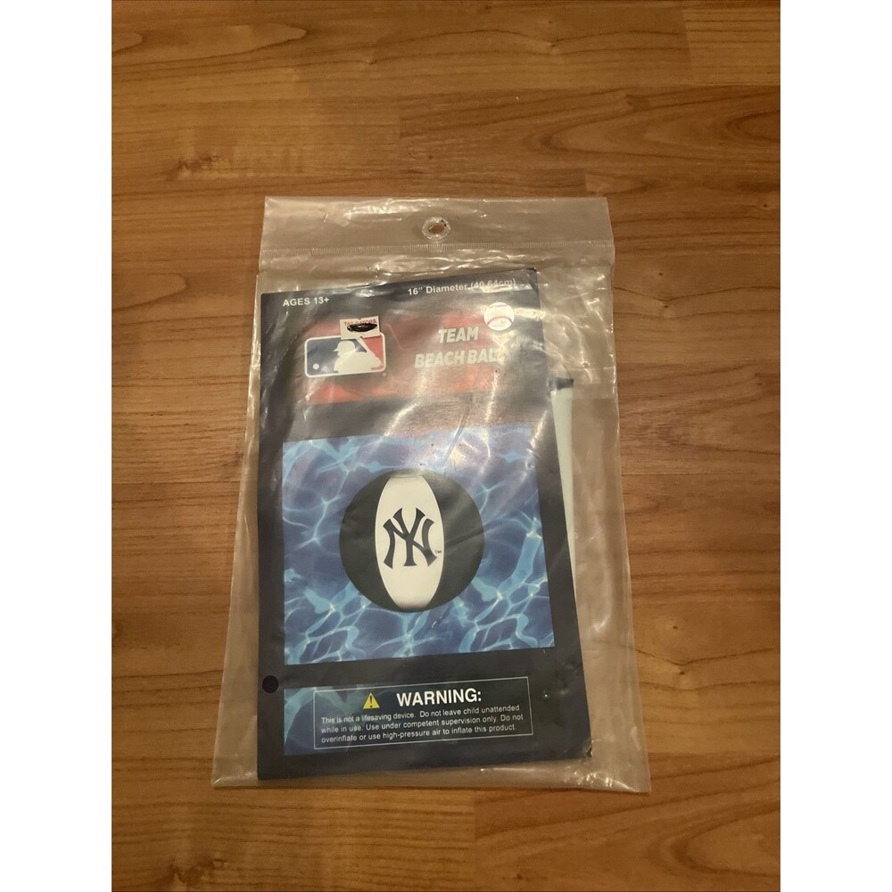 New York Yankees Team Beach Ball 16" Diameter Forever Collectibles Blue White